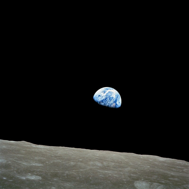 Alien UFOs in outer space